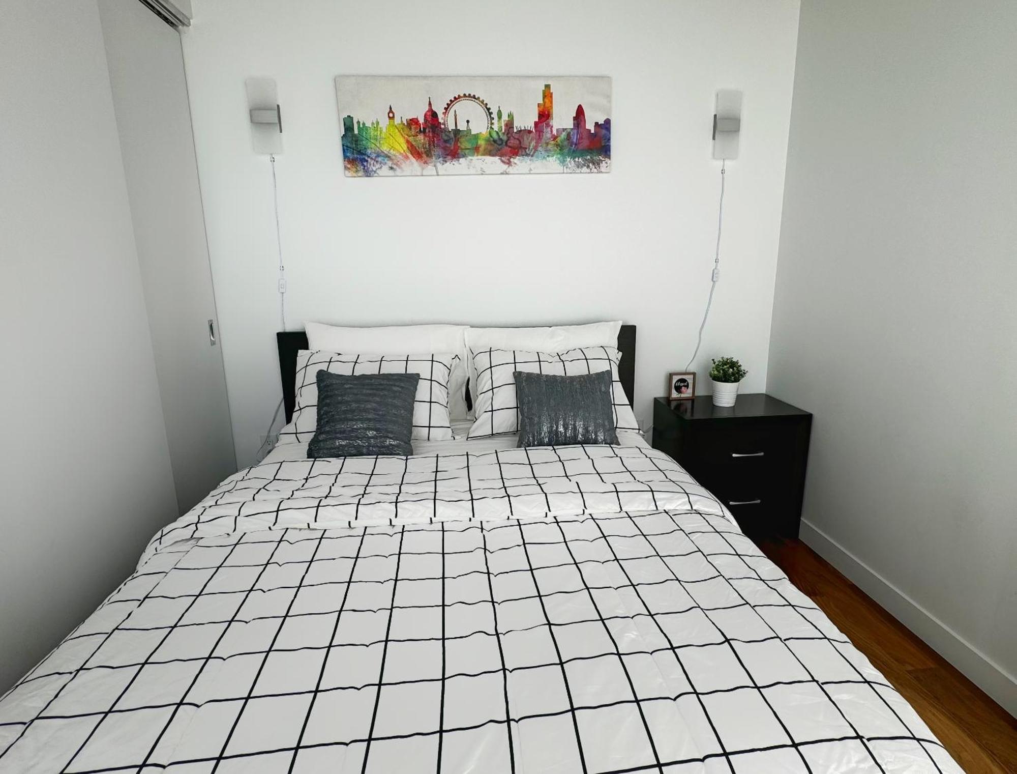 Cozy 1Br Apt - Downtown Уинипег Екстериор снимка